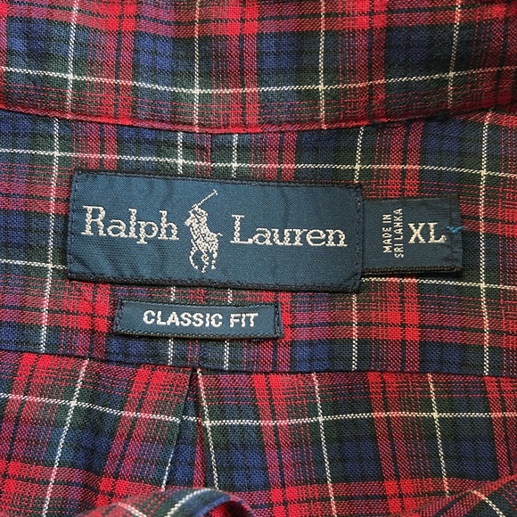Ralph Lauren long sleeve button down collar shirt.  XL - Picture 7 of 7